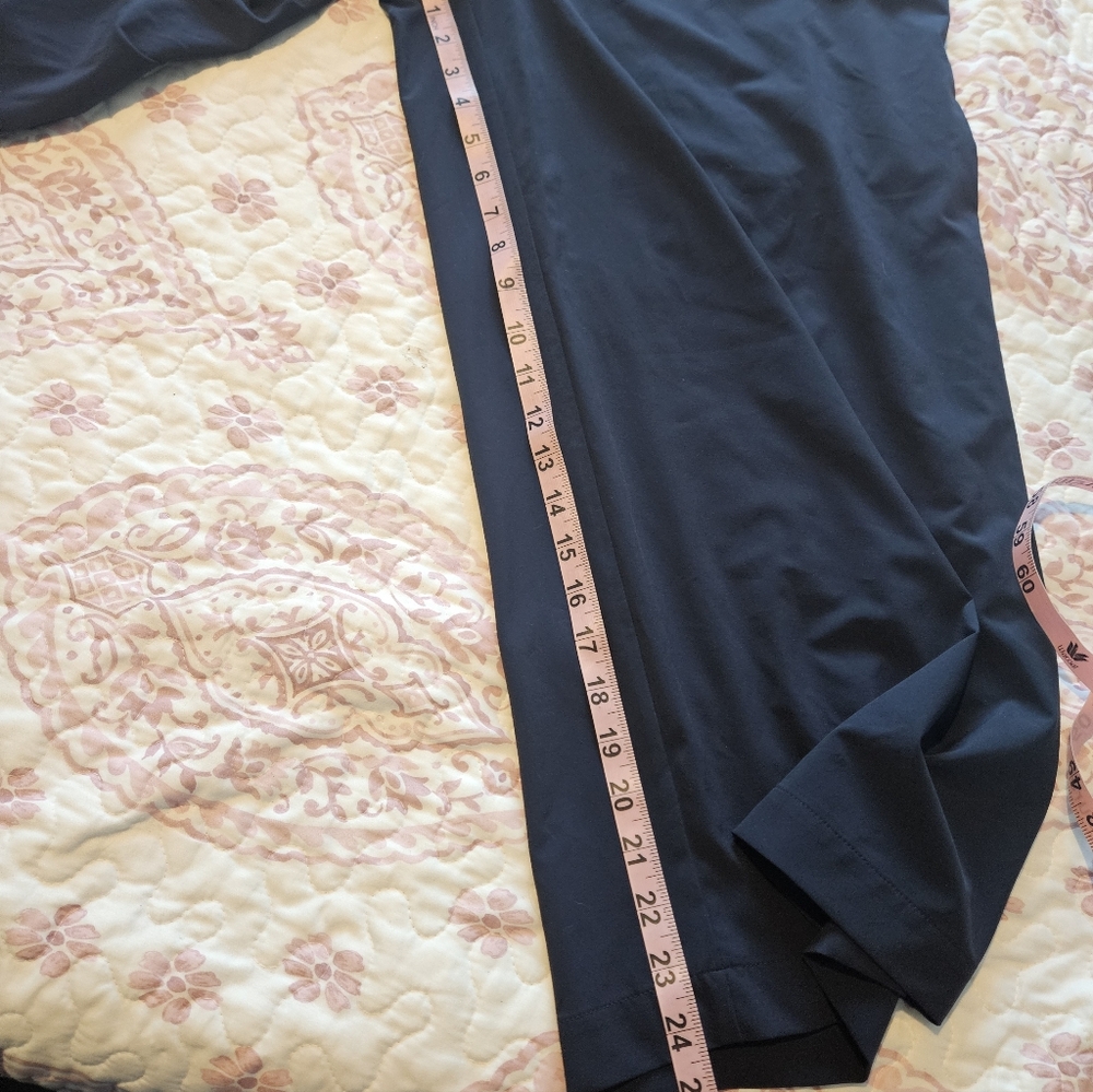 ATHLETA Brooklyn Wide Leg Crop Pant NAVY Size 16 - Picture 6 of 10